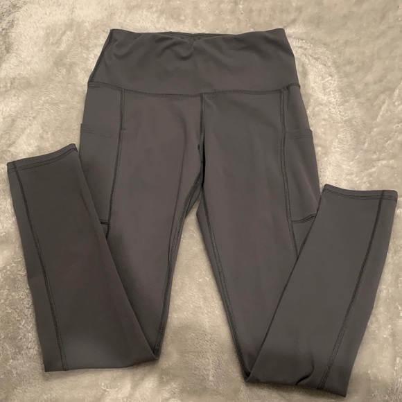 Great condition Gray High-Waisted Leggings - Picture 1 of 8